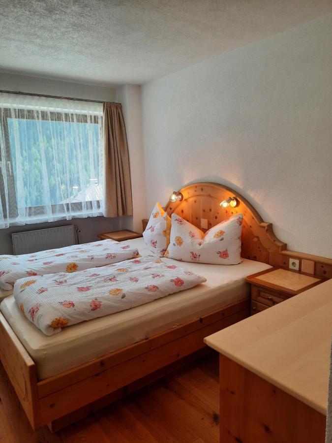 Ferienwohnung Haus Bergblick Spiss Exterior foto